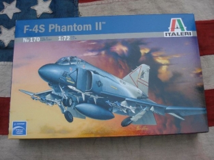Italeri 0170 F-4S Phantom II
